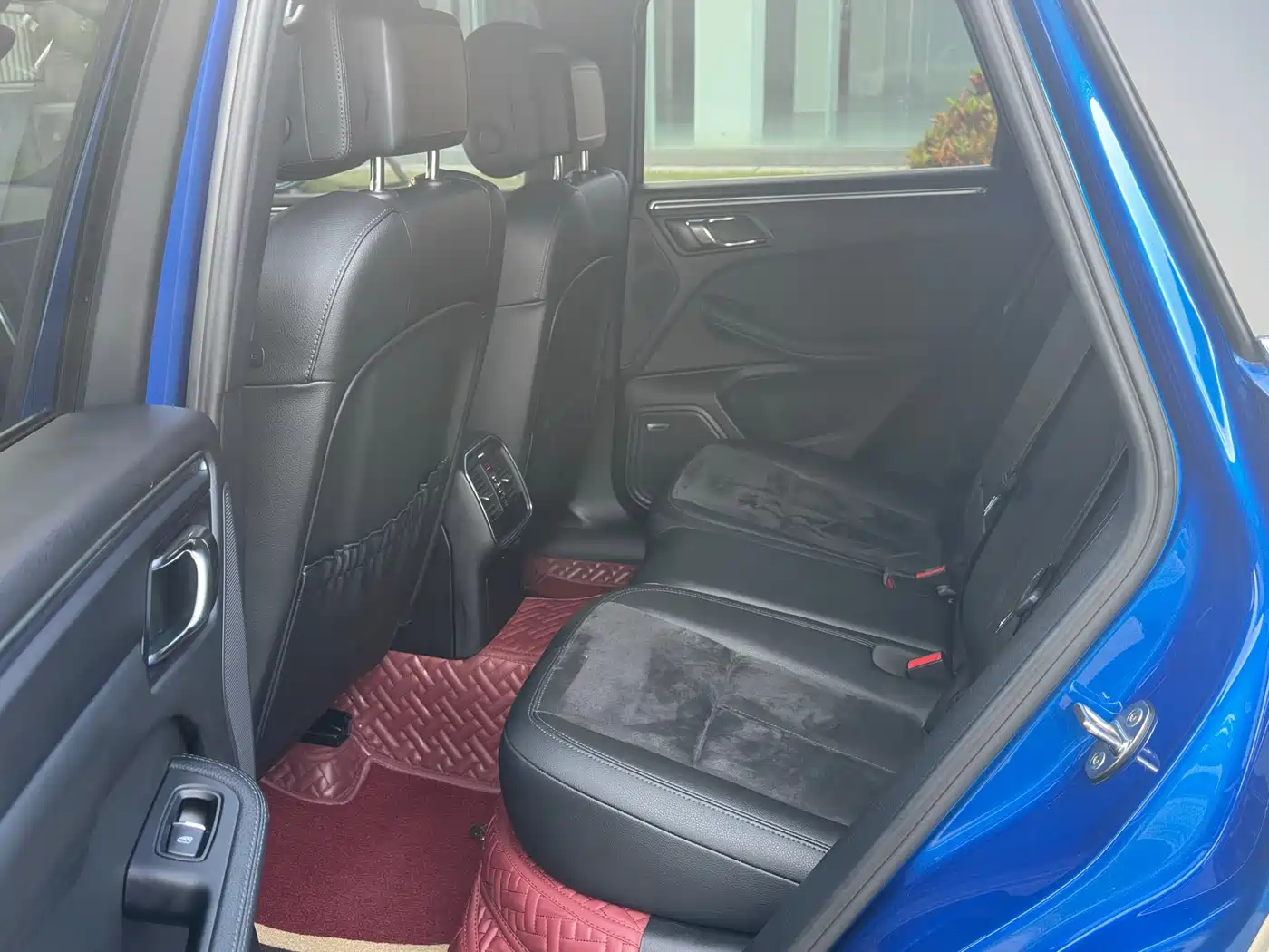 Porsche Macan 2016 Macan 2.0T фото 11