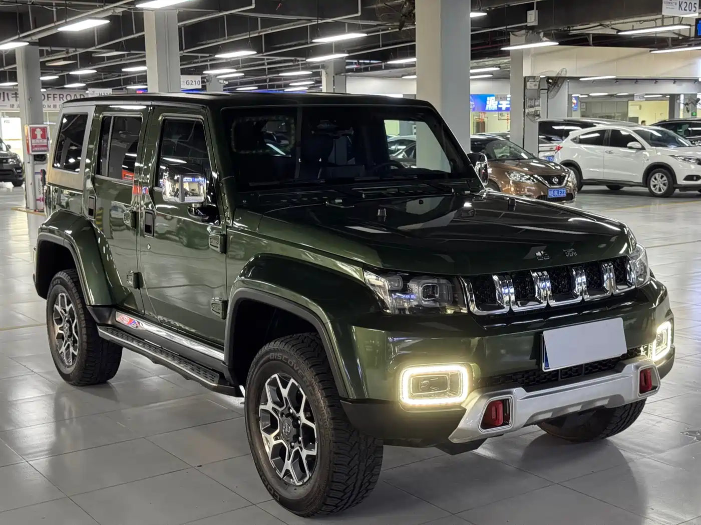 BAIC ORV Beijing Offroad BJ40 2018 PLUS 2.3T Automatic AWD Flagship China V фото 3