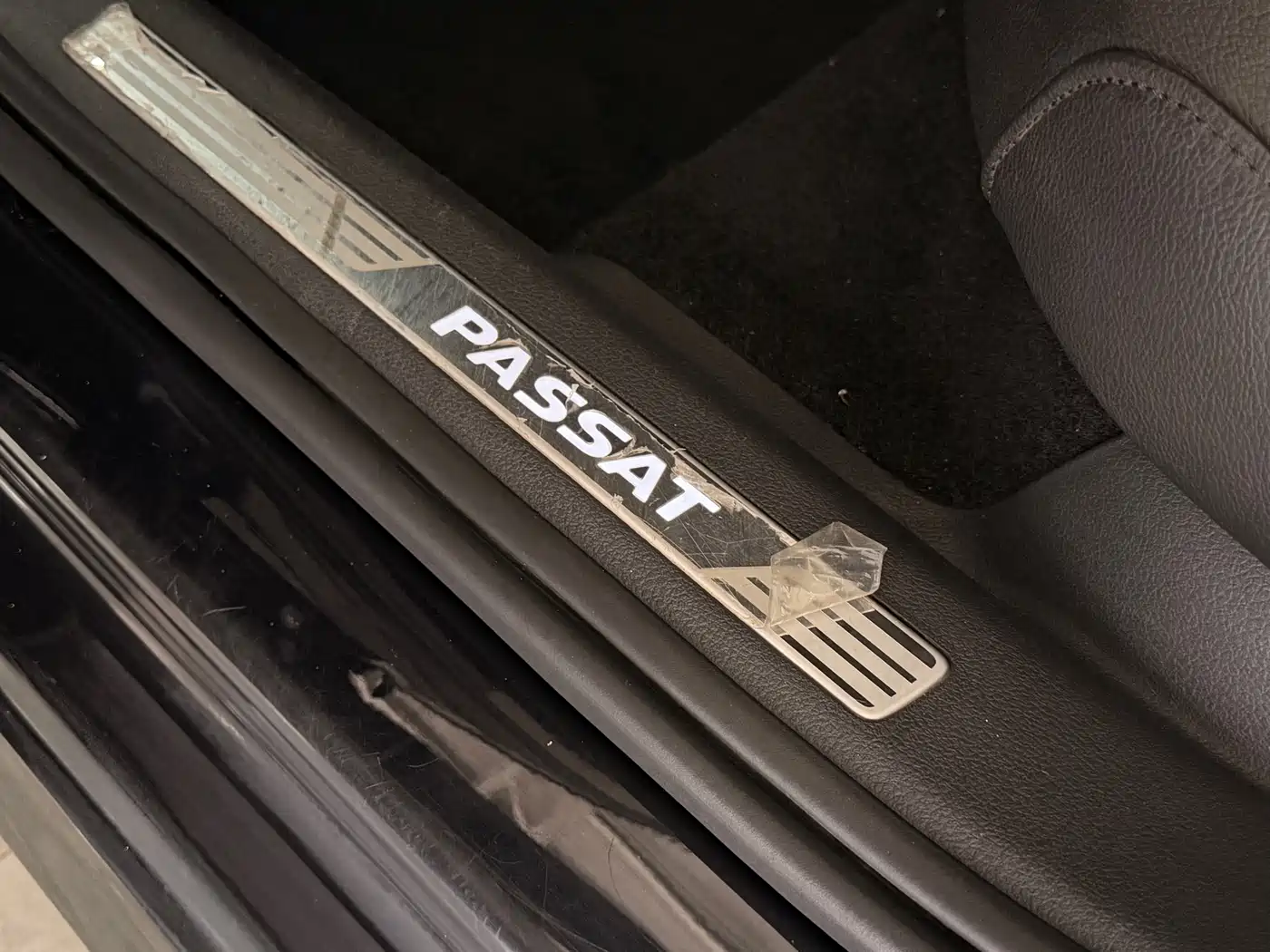 Volkswagen Passat 2016 330TSI DSG Executive Edition фото 20