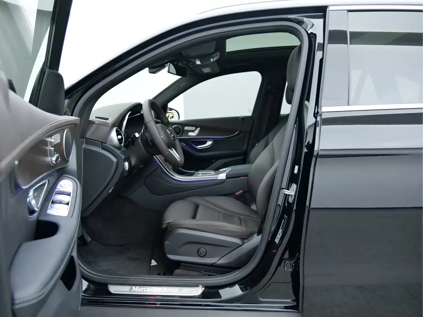 Mercedes-Benz GLC 2020 GLC 260 L 4MATIC Luxury фото 13