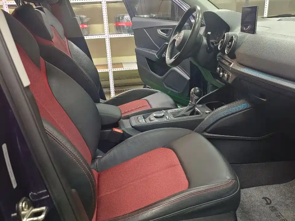 Audi Q2L 2021 Model 35 TFSI Fashion Dynamic фото 8