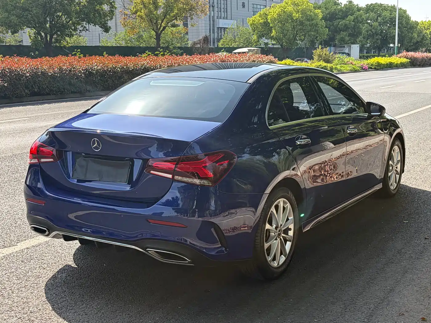 Mercedes-Benz A-Class 2021 A 200 L Sport Sedan Fashion Edition фото 6