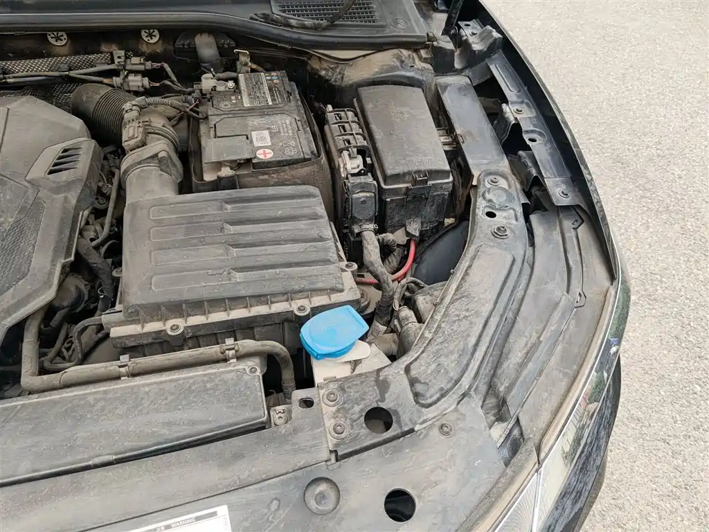 Volkswagen Passat 2020 Facelift 330TSI Luxury China VI фото 22
