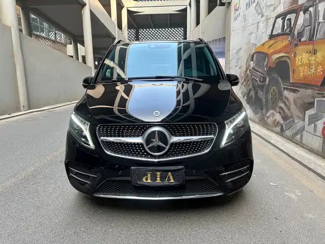 MERCEDES-BENZ V CLASS