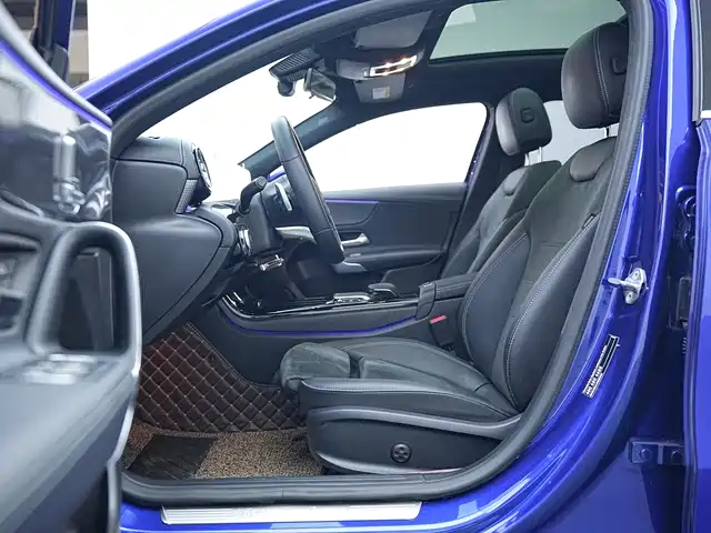 Mercedes-Benz A-Class 2020 Facelift A 200 L Sport Sedan Fashion фото 12