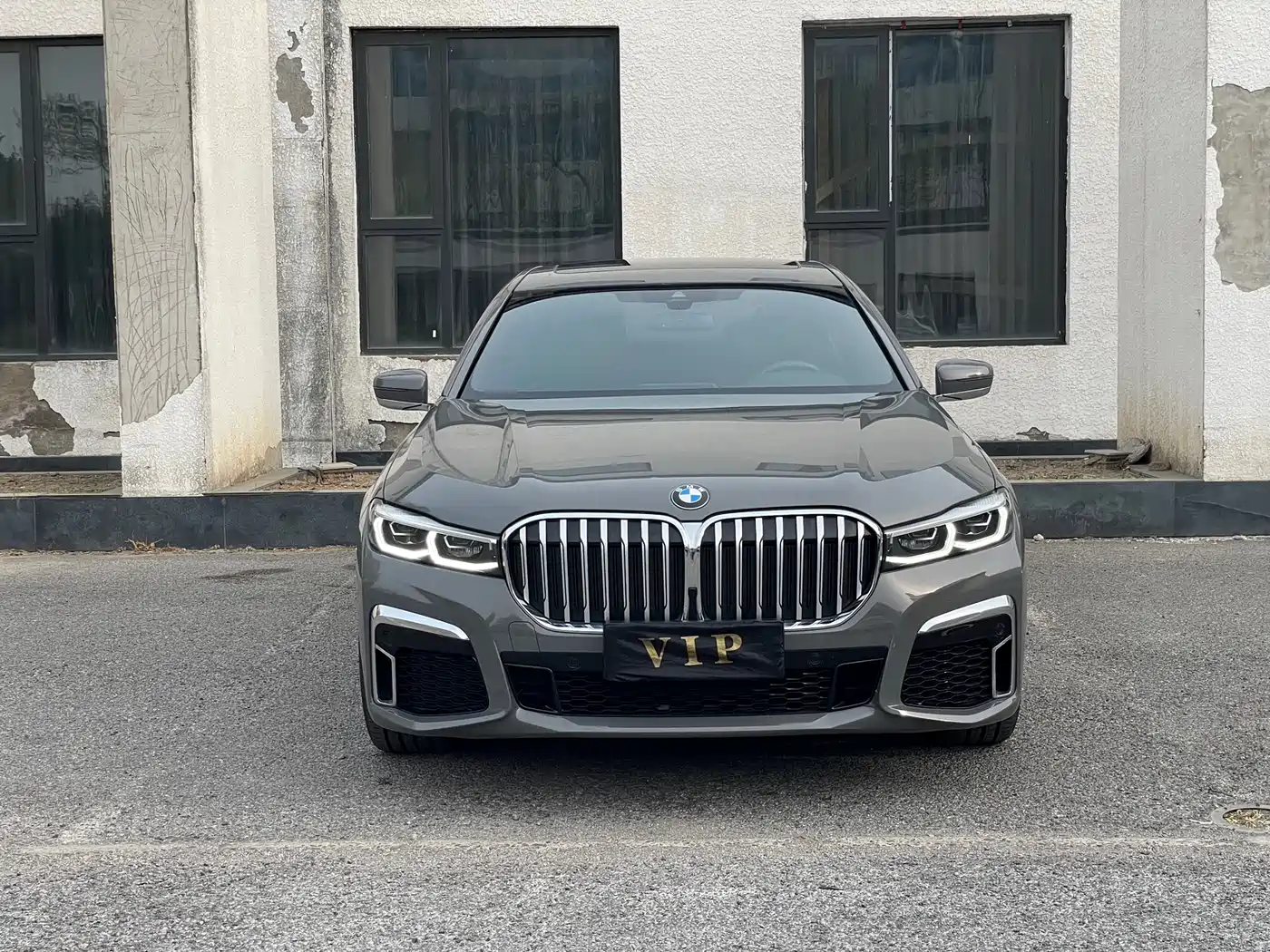 BMW 7 SERIES