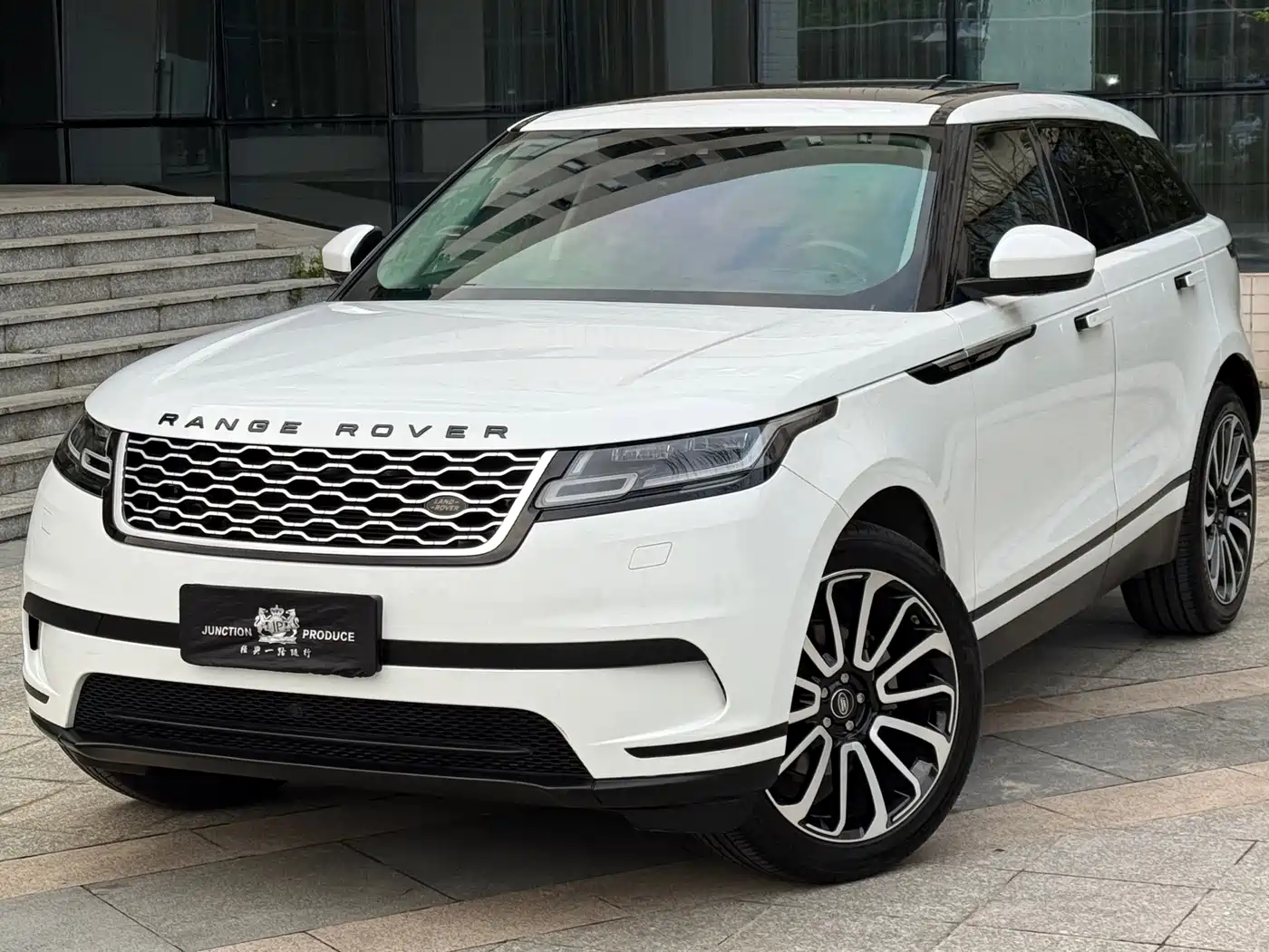 Land Rover Range Rover Velar 2018 2017 P250 S