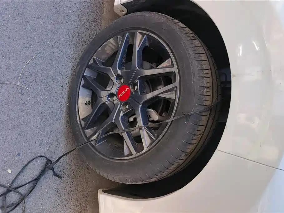 DONGFENG FENGSHEN YI HYUN