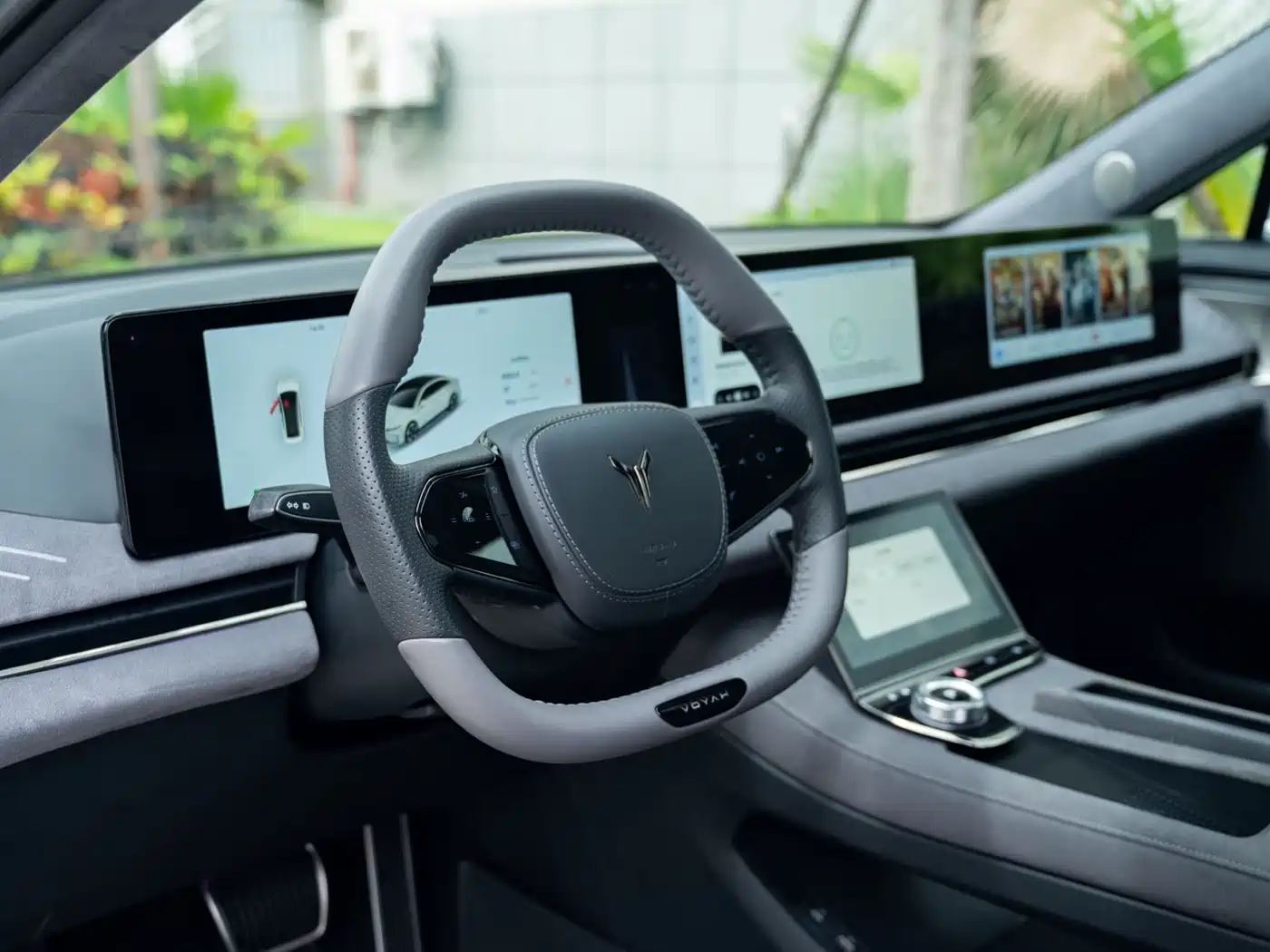 Voyah Auto VOYAH Zhuiguang 2023 4WD Flagship Edition фото 15