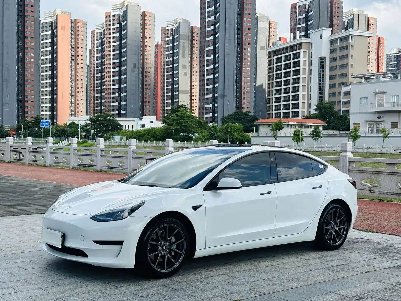Tesla Model 3 2021