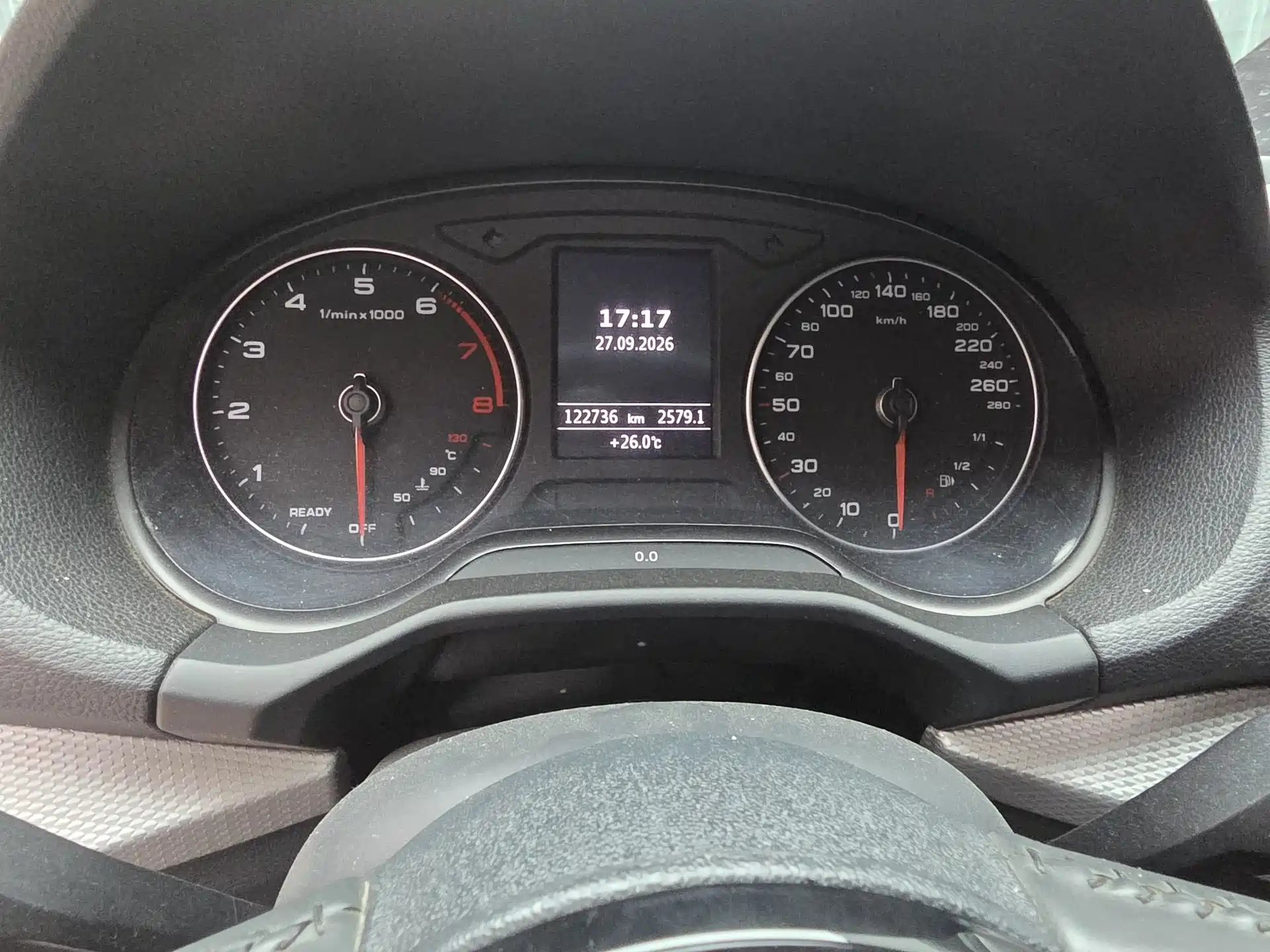 Photo 7 - Audi Q2L