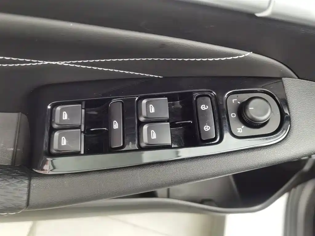 GEELY AUTOMOBILE EMGRAND