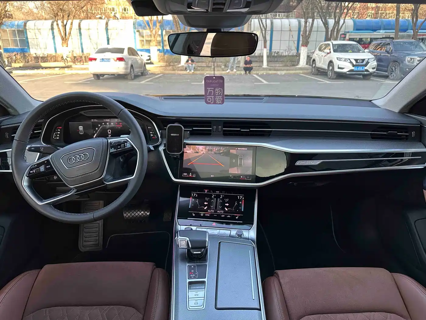Audi A7L 2025 Model Year 45 TFSI quattro Premium фото 5