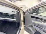 صورة 14 - Volkswagen Passat