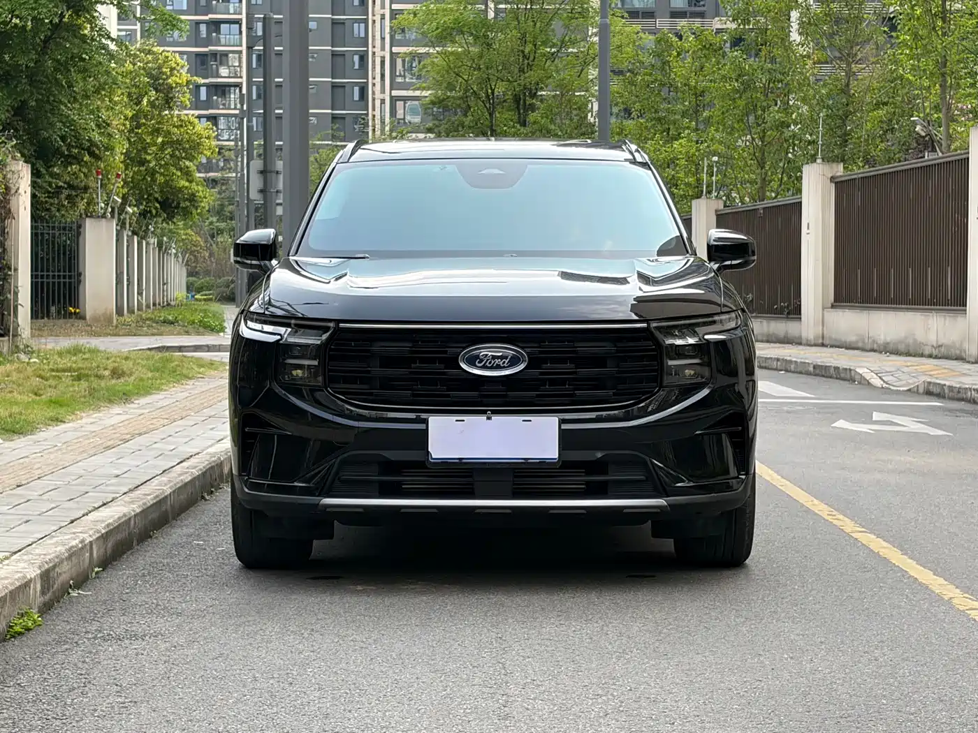 FORD SHARP WORLD