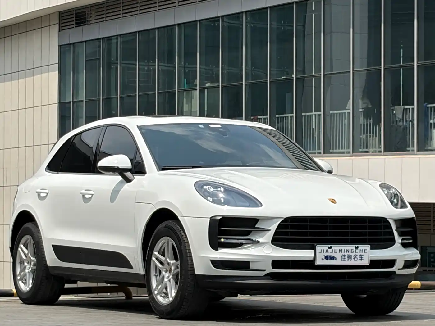 Porsche Macan 2020 Macan 2.0T фото 3