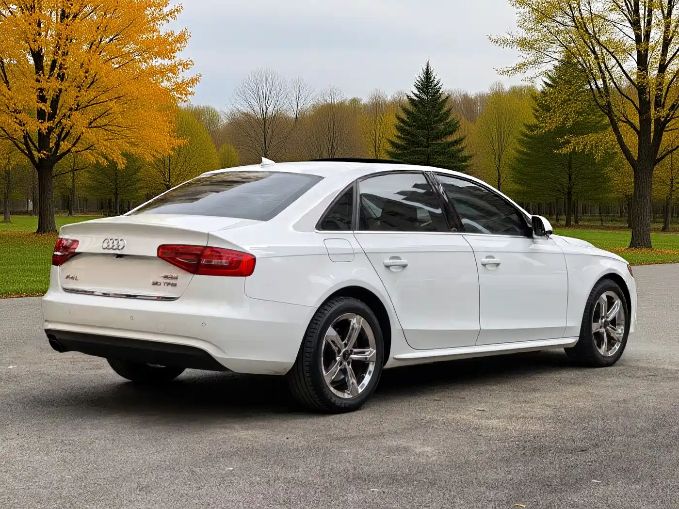 Audi A4L 2016 30 TFSI Collector's Edition Automatic Comfort фото 6
