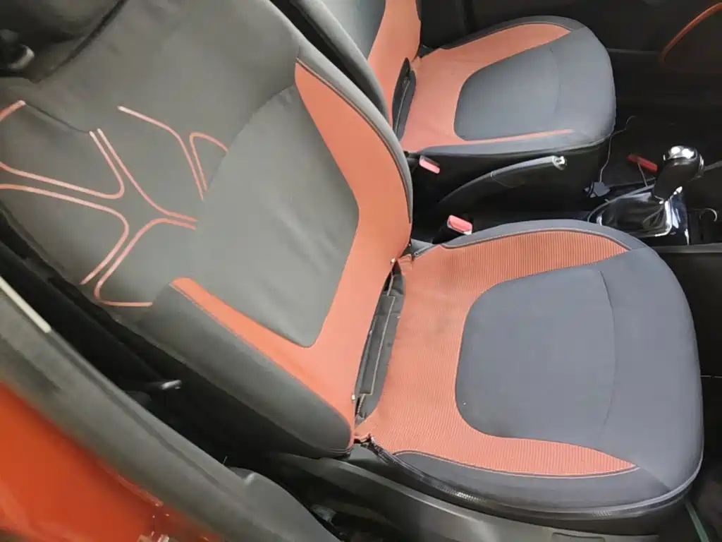 Renault Captur 2016 2015 1.2T Automatic Comfort Edition