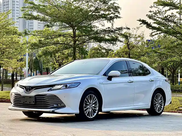 Toyota Camry 2019 Facelift Hybrid 2.5HG Luxury Edition