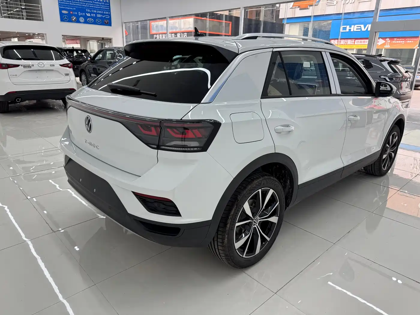Volkswagen T-ROC 2026 280TSI DSG 2WD Time Edition фото 4