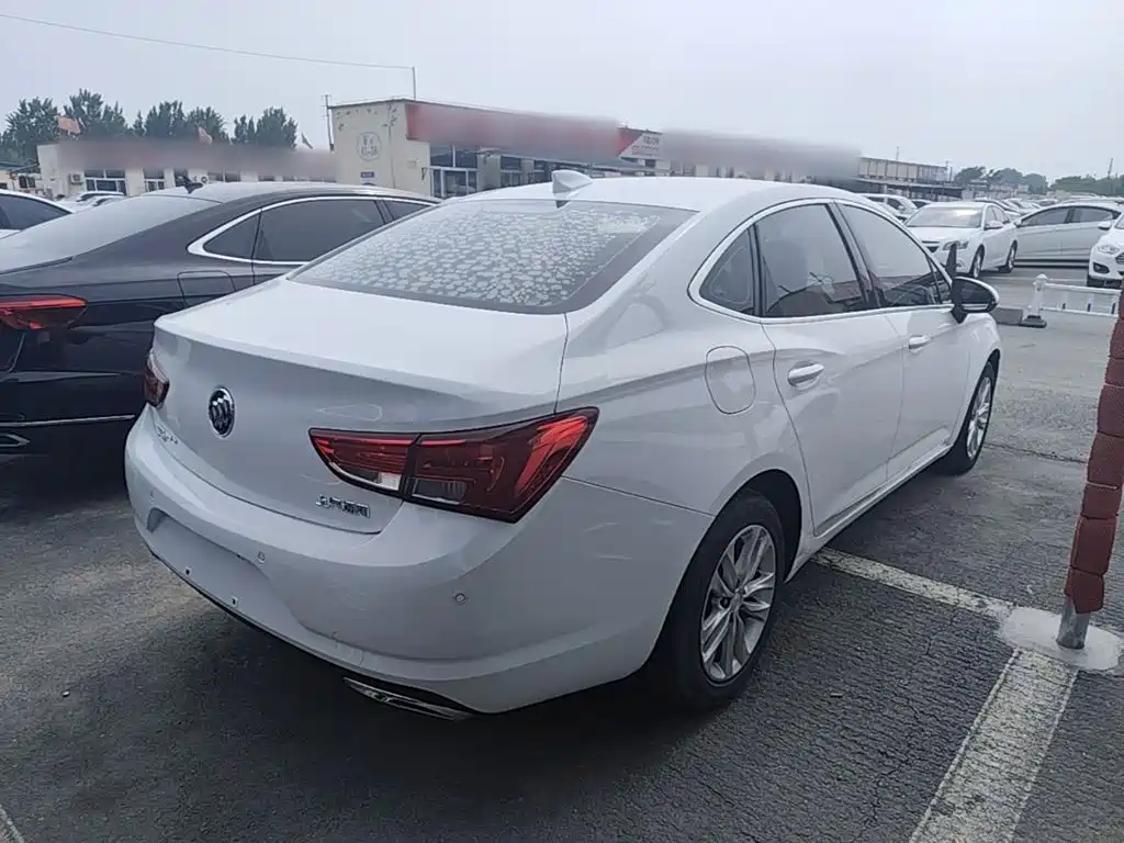 Фото 5 - Buick Verano
