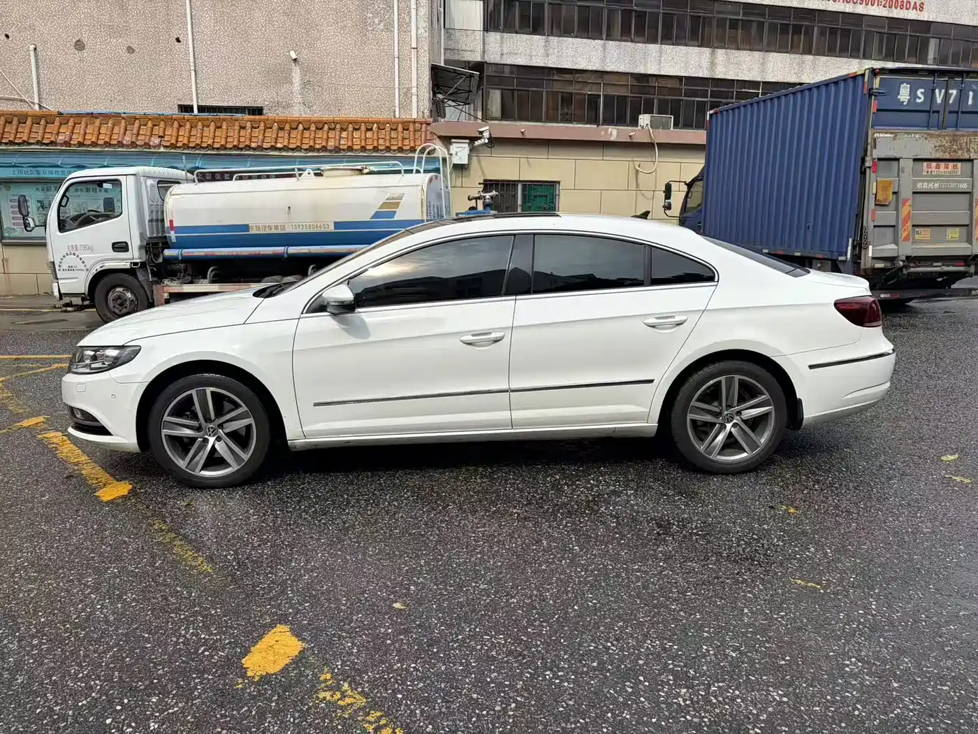Volkswagen FAW-Volkswagen CC 2015 1.8TSI Luxury фото 8
