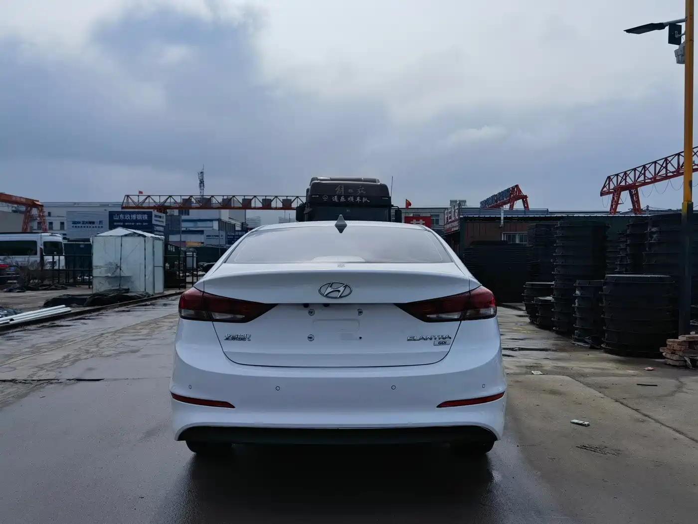 Hyundai Elantra 2016 Model 1.6L Automatic Smart Elite фото 5