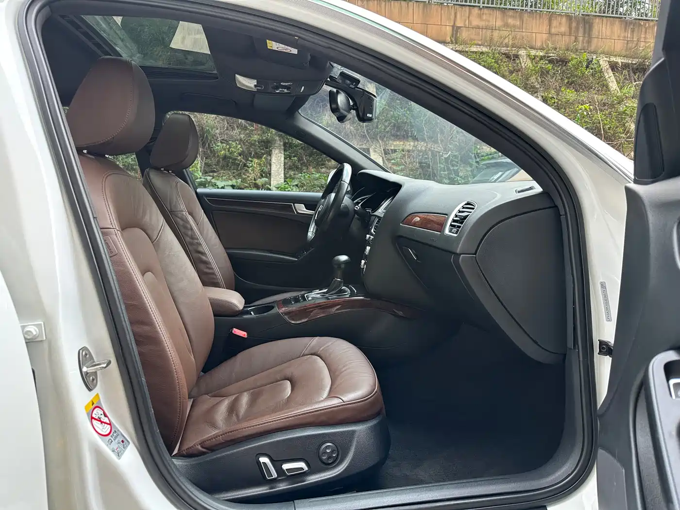 Audi A4L 2016 35 TFSI Collector's Edition S line Comfort фото 8