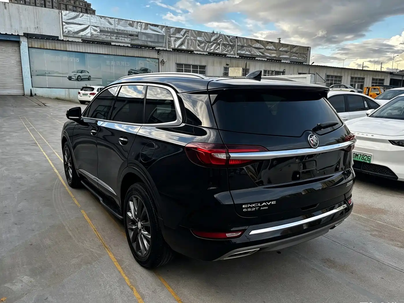 Фото 31 - Buick Enclave