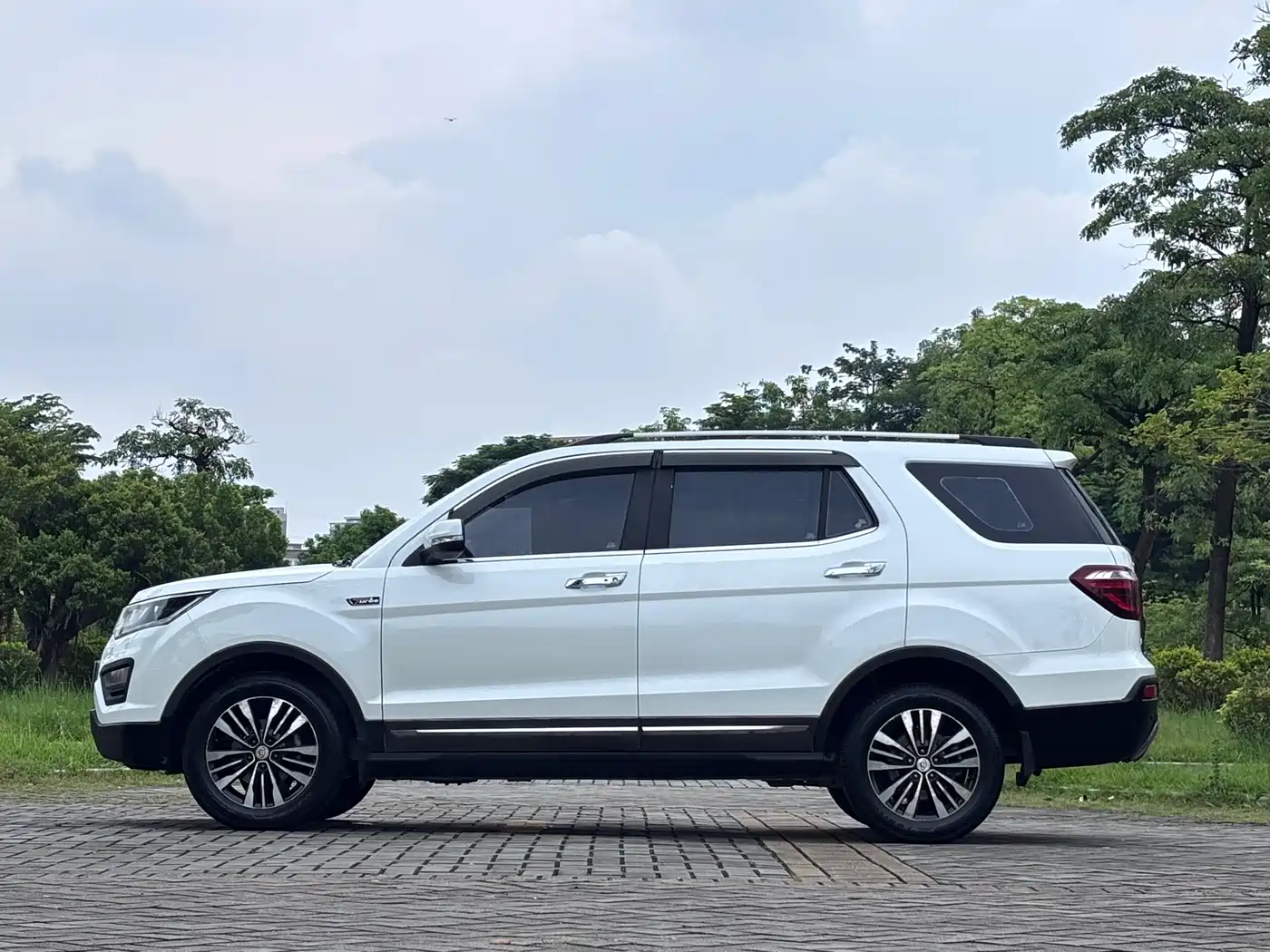 Changan Oshan Changan Oushang CX70 2017 2017 CX70T 1.5T Automatic Zun Qing Edition