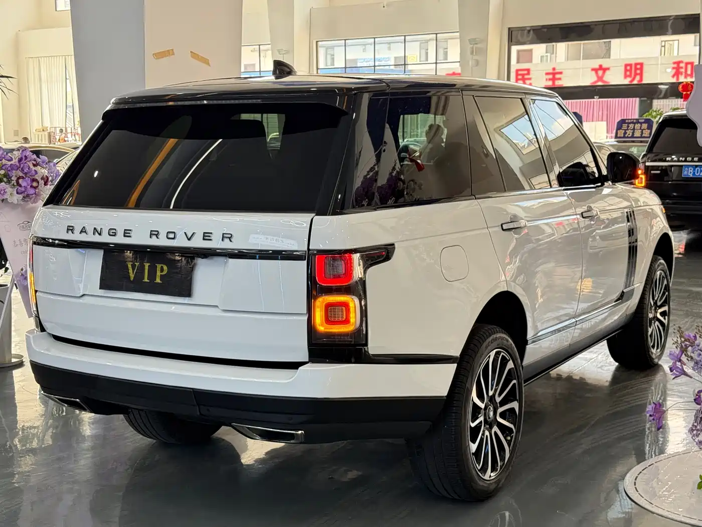 Land Rover Range Rover 2017 3.0 SC V6 Vogue фото 7