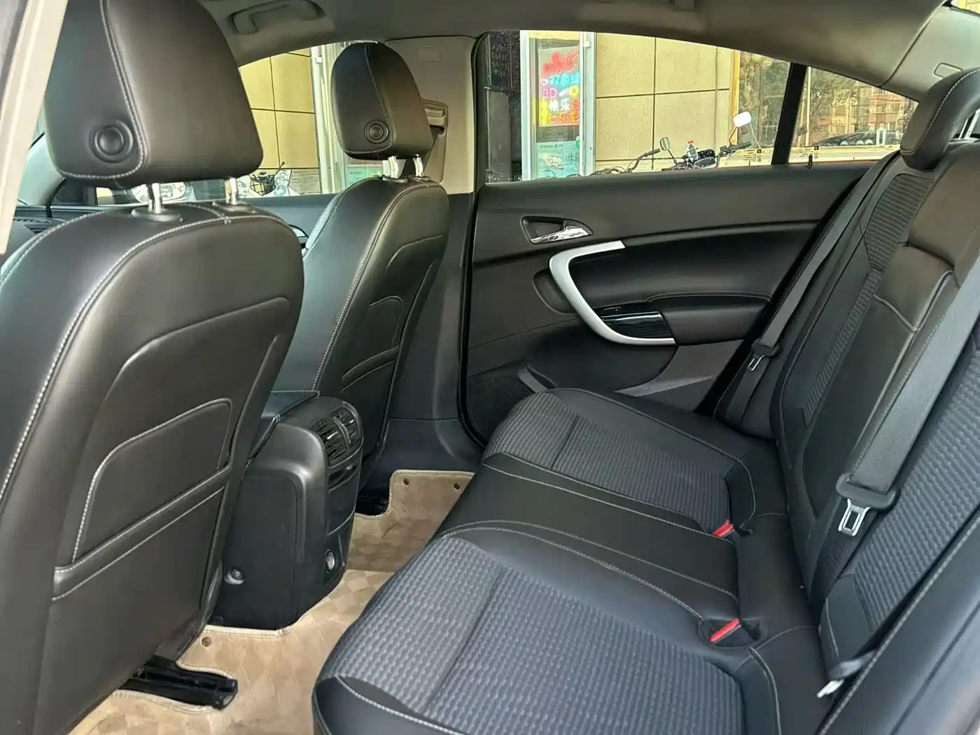 Buick Regal 2015 1.6T Leading Tech Edition фото 6