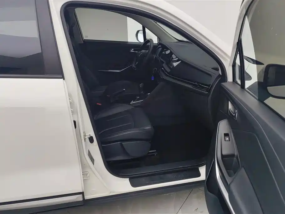 Changan CS15 2021 2021 1.5L Manual Progressive