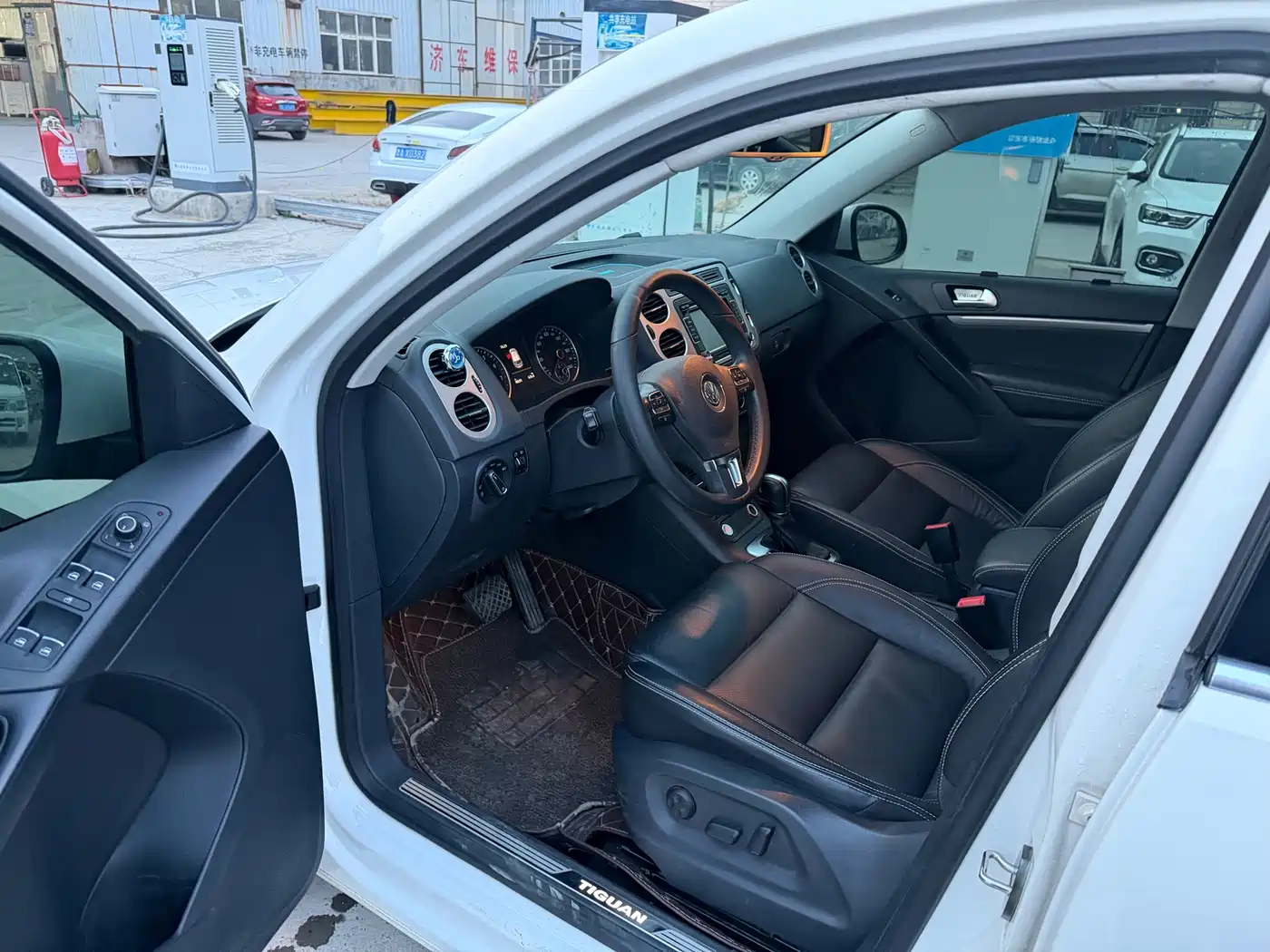 Volkswagen Tiguan 2016 Model 300TSI Automatic 2WD Luxury Edition фото 7