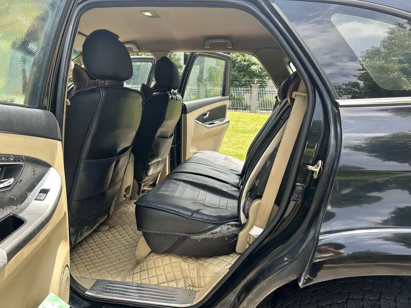 Jiangling Yusheng S350 2014 2013 2.4T Manual 2WD Diesel Luxury 5-Seater