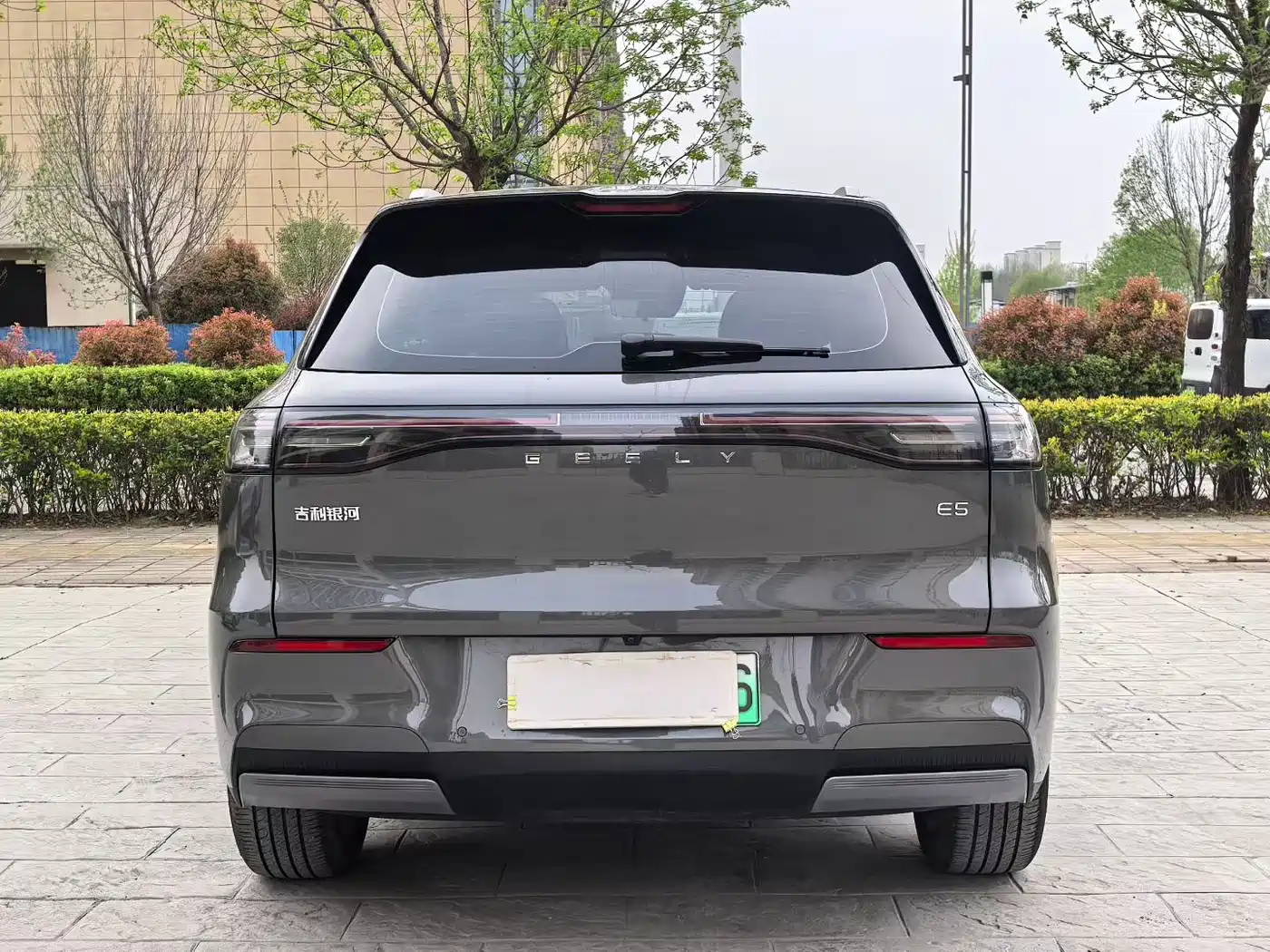 GEELY GALAXY GALAXY E5