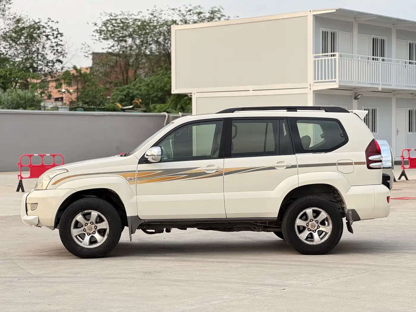 Toyota Prado (Import) 2005 2004 VX 4.0