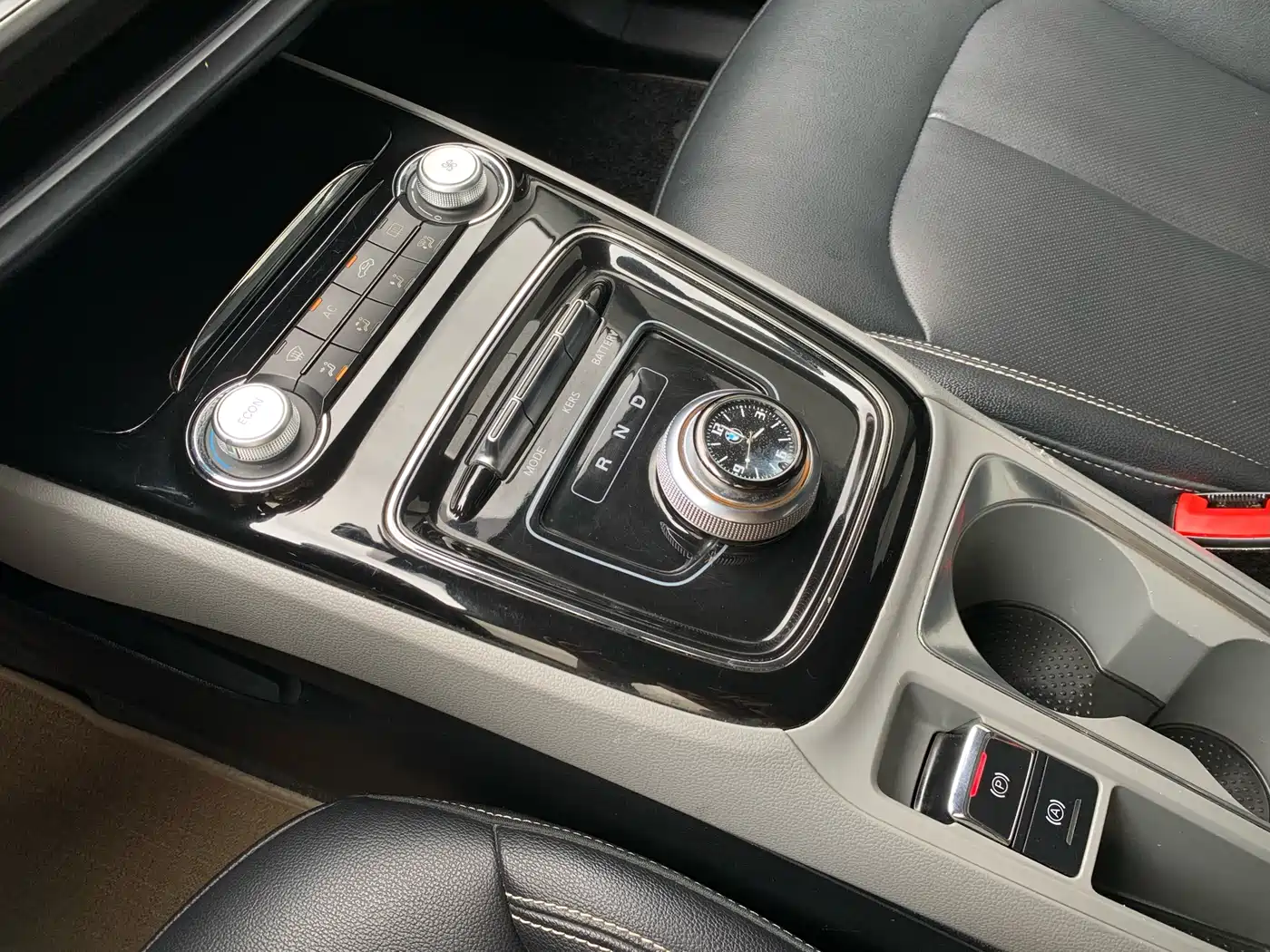 ROEWE EI5