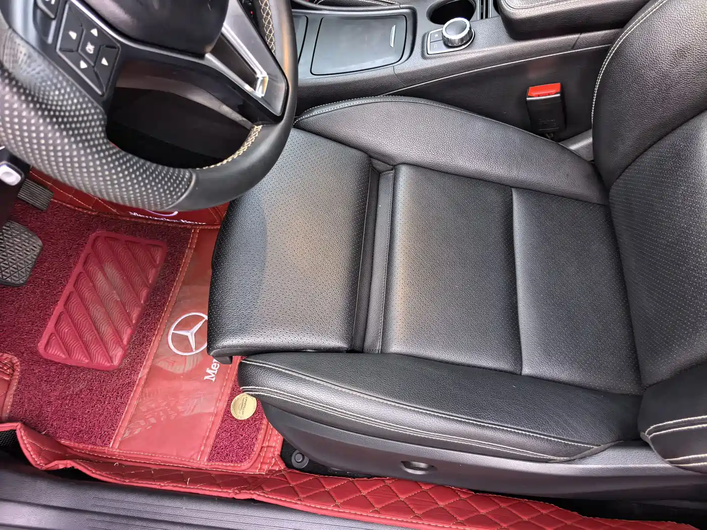 Mercedes-Benz GLA 2016 GLA 220 4MATIC Fashion фото 21