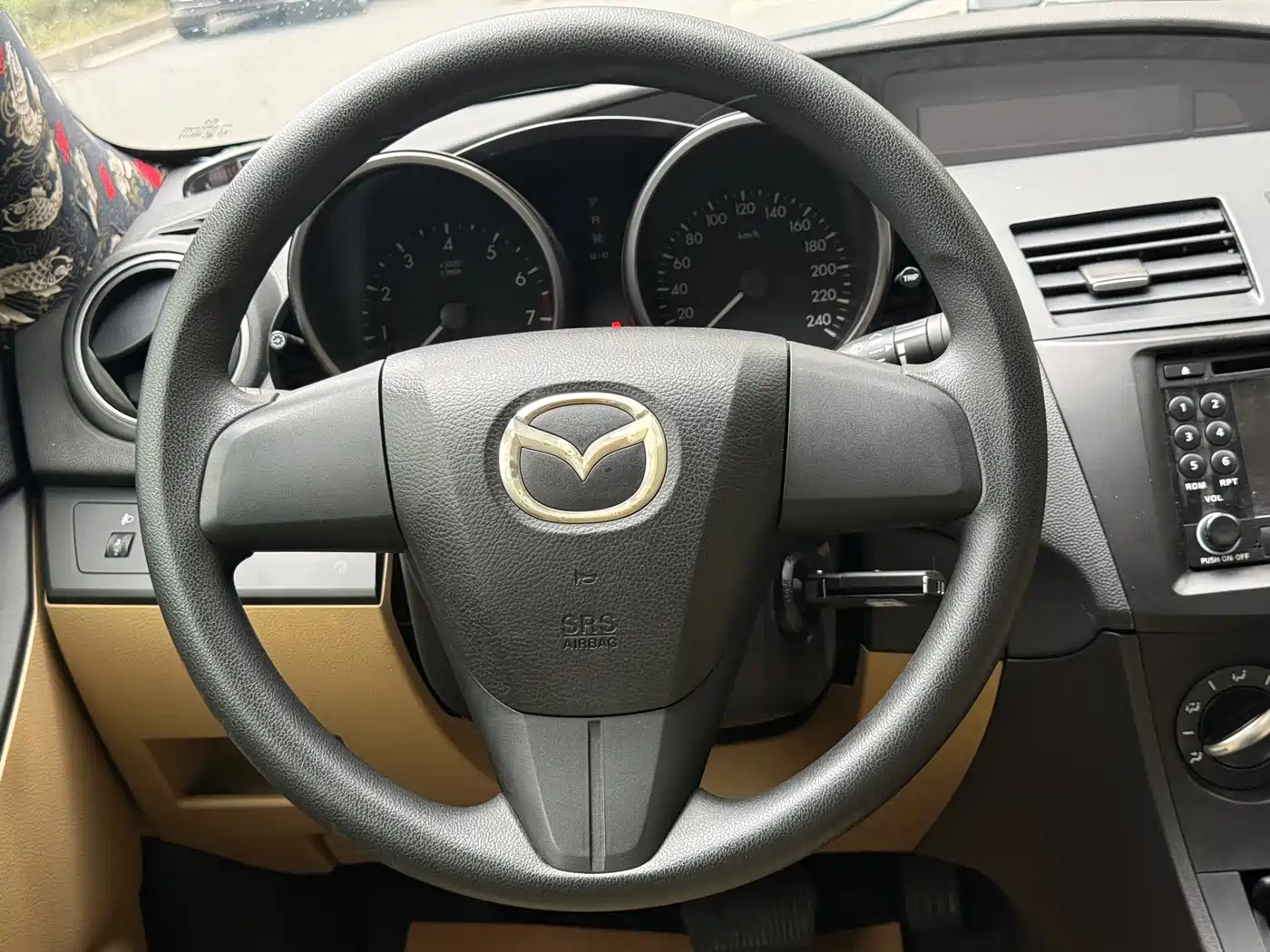Фото 10 - Mazda Mazda3 Axela