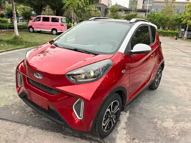 chery little-ant