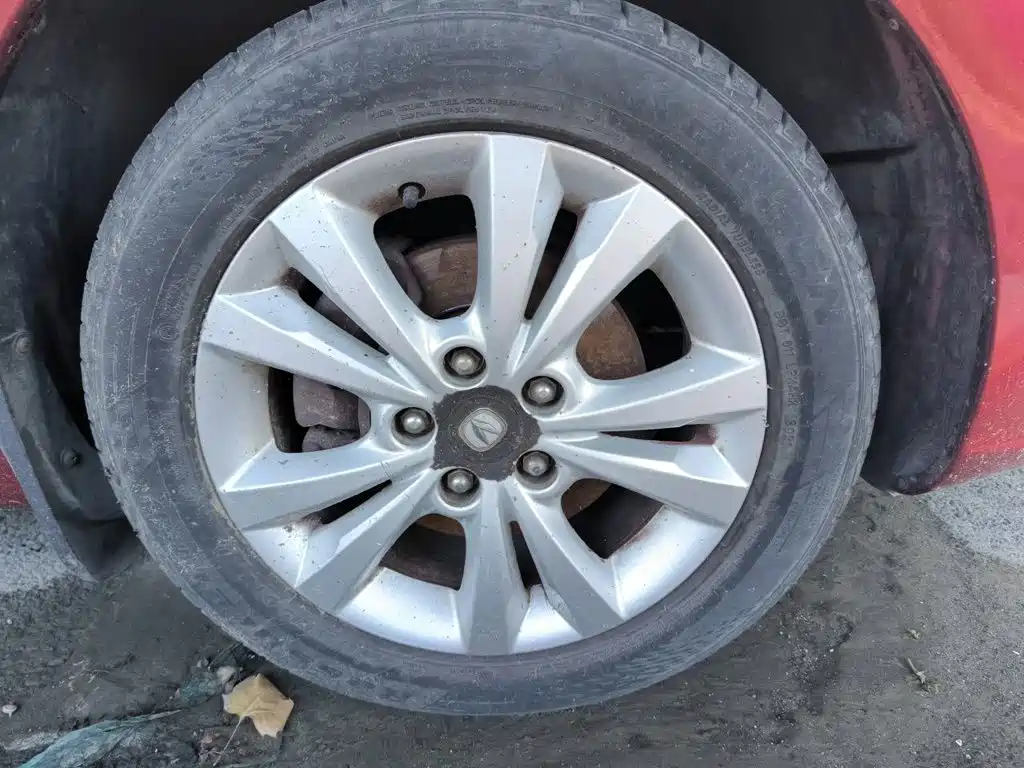 Changan Eado 2014 2014 1.6L Manual Luxury