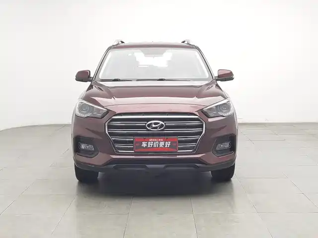 Hyundai Beijing Hyundai ix35 2018 2.0L Automatic 2WD Zhiyong·Enjoyment Edition — фото 3