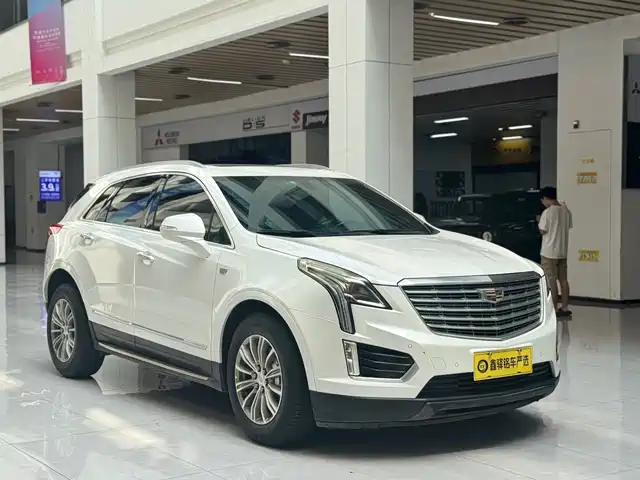 Cadillac XT5 2017 Anniversary Edition 25T Luxury — фото 3