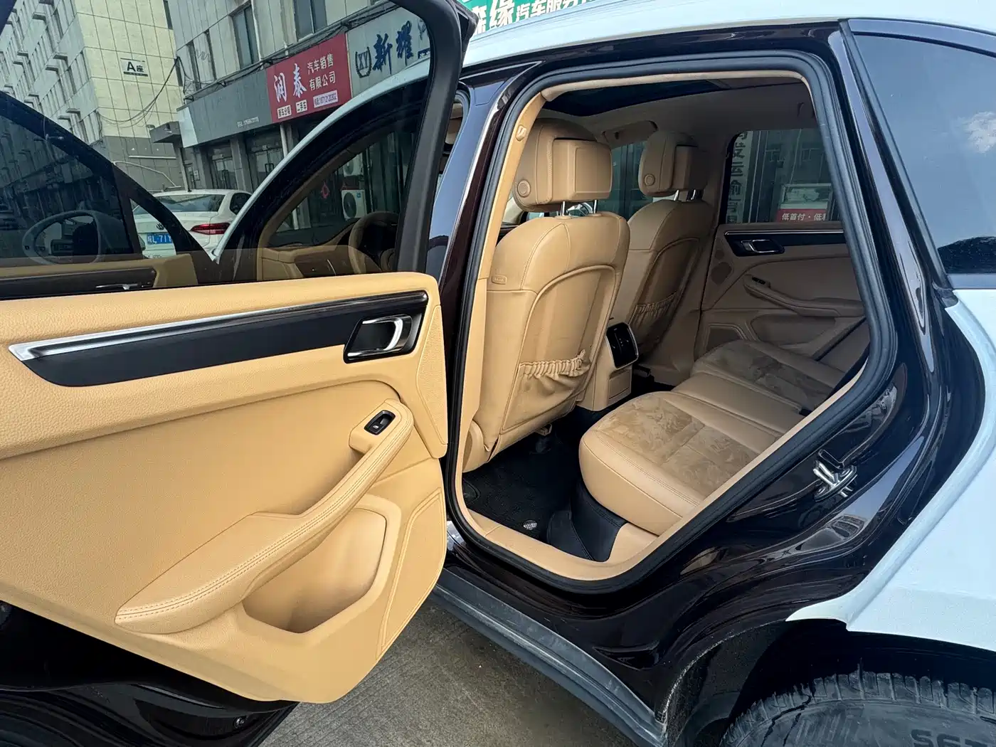 Porsche Macan 2017 Macan 2.0T фото 5