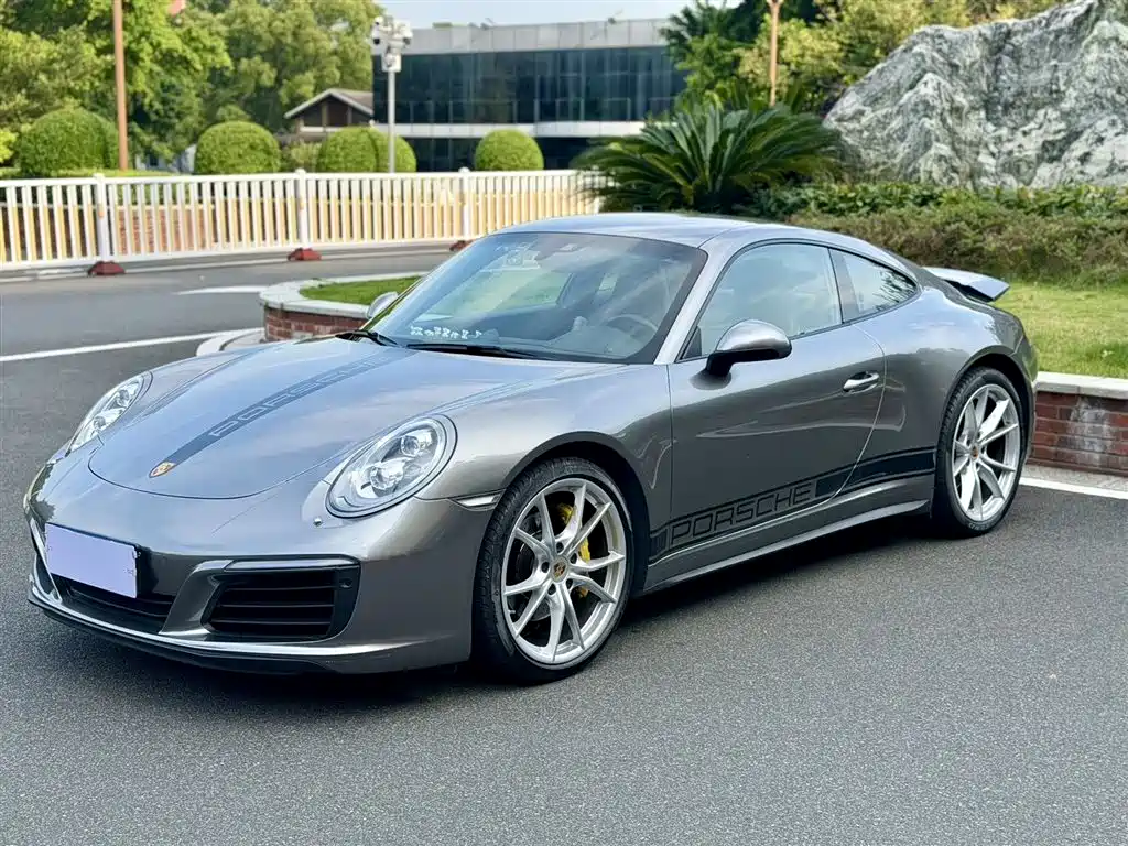 Porsche 911 2016 Carrera 3.0T