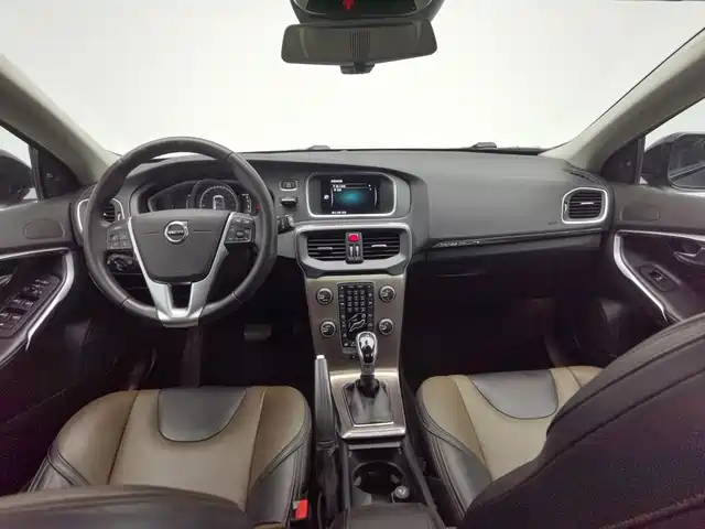 Volvo V40 2017 Cross Country T3 Inscription — фото 5