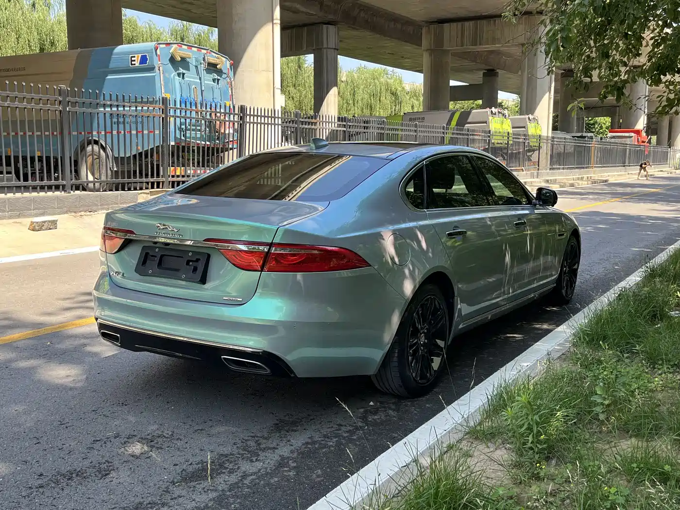 Фото 24 - Jaguar XFL
