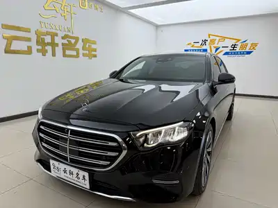 Mercedes-Benz E