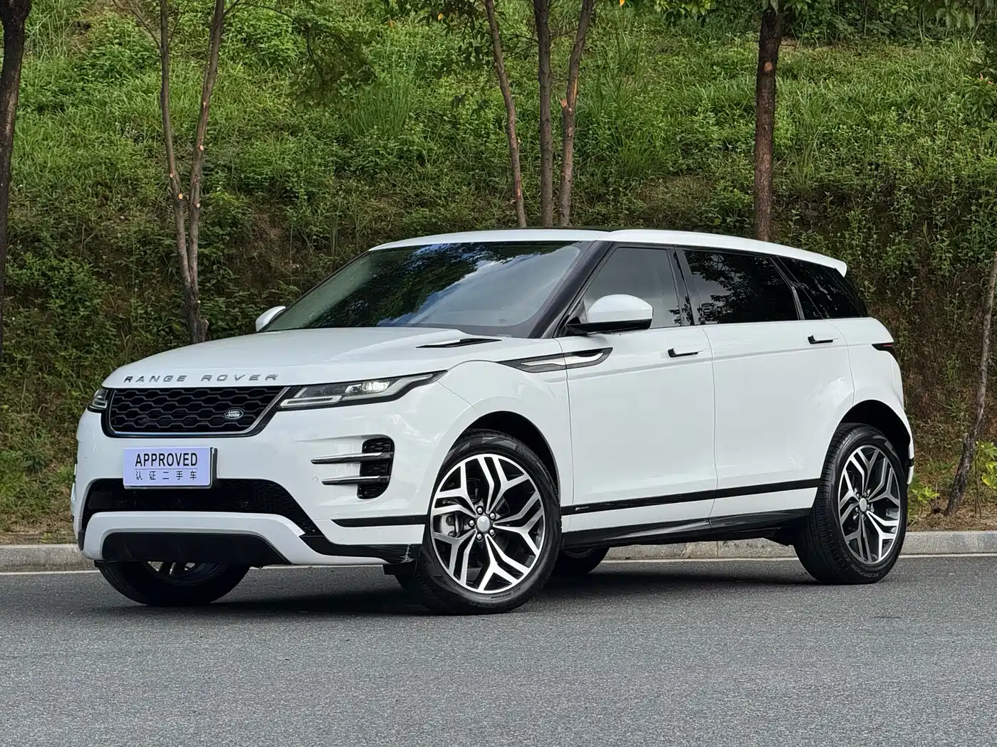 Land Rover Range Rover Evoque 2022 Range Rover Evoque L 200PS R-Dynamic Standard Elite Edition